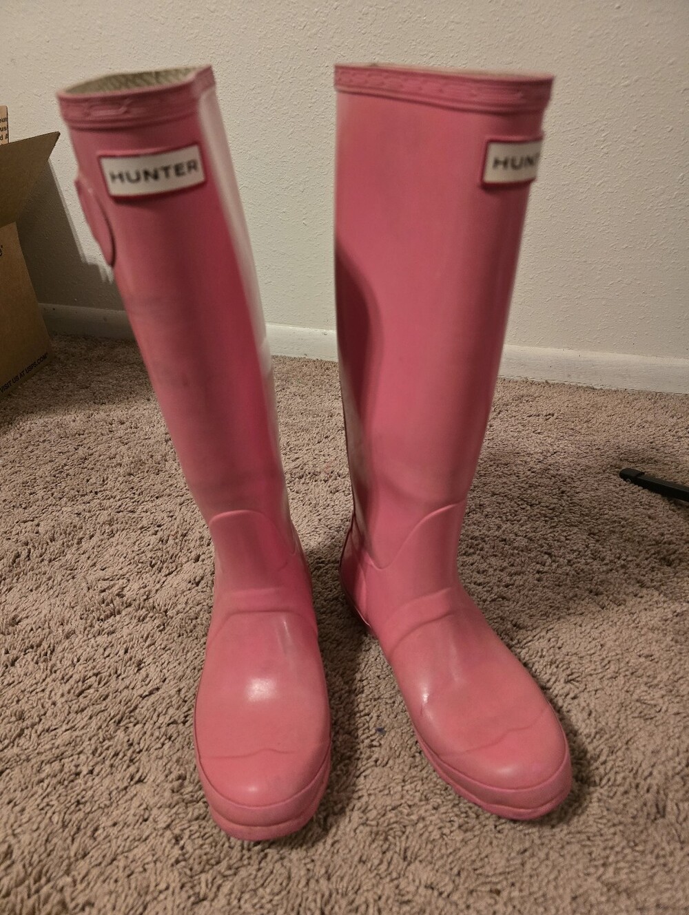 Hunter Original Tall Gloss Pink Rain Boots Womens Size 6 W23616
